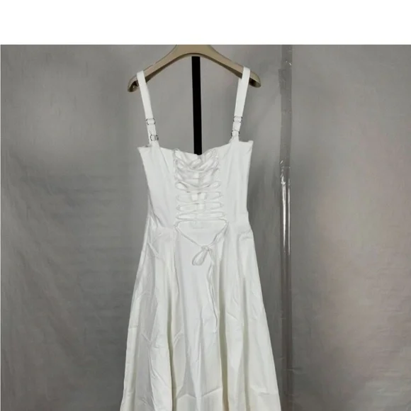 House of CB Carmen White Bustier Sundress  PLUS CUP nwot - Picture 4 of 6